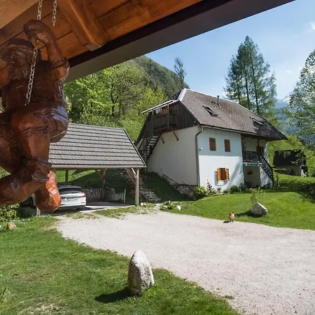 Rustic Petra *